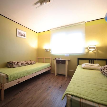 Comeinn Guesthouse Hongdae - Female Only Seoul Exterior photo