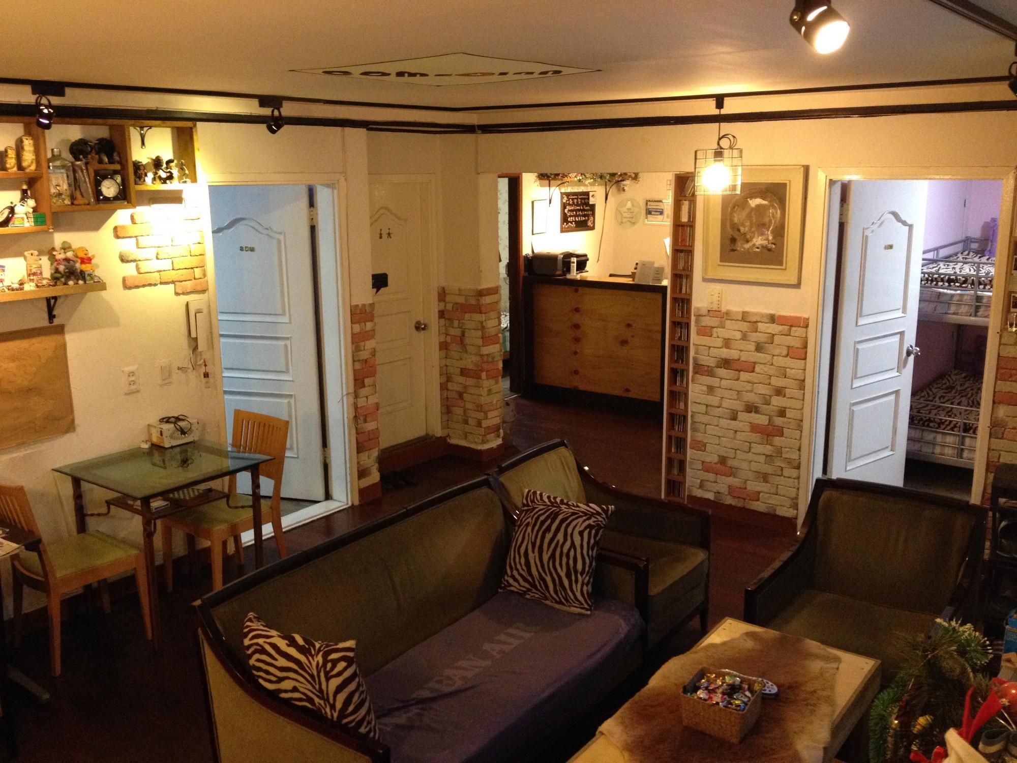 Comeinn Guesthouse Hongdae - Female Only Seoul Exterior photo