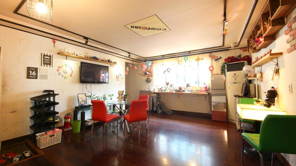 Comeinn Guesthouse Hongdae - Female Only Seoul Exterior photo